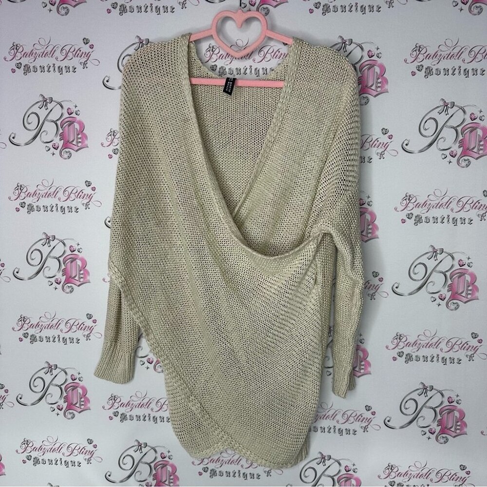 Design lab crochet knitted Cream Knit Sweater white Vneck flowy